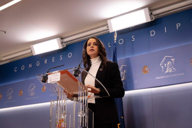 Ciudadanos se autodestruye