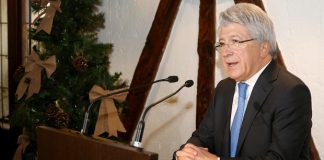 La afición señala a Gil y Cerezo como grandes culpables