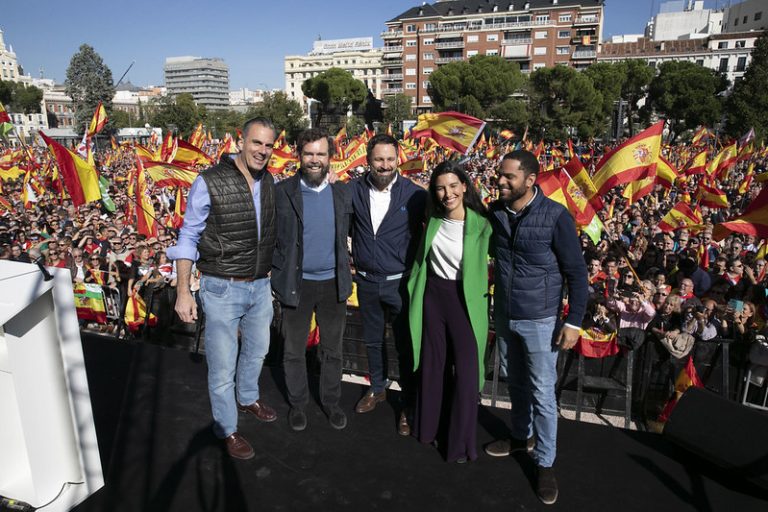 En Vox reconocen que carecen de neuronas