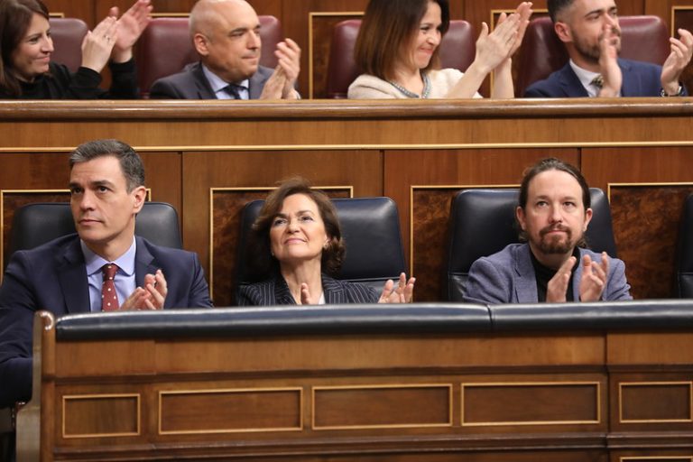 Iglesias traspasa la última línea roja de los socialistas