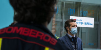 España indignada: Casado no ha hecho una sola propuesta decente