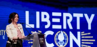 Ayuso se contagió en la Libertycon