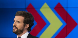 Casado no sabe distinguir un tanque de un decreto ley