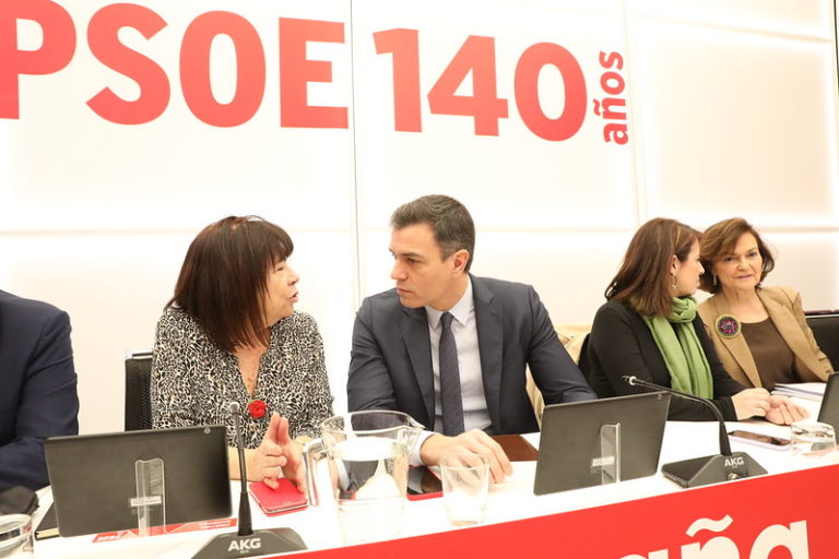 Las élites quieren acabar con el PSOE