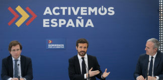 ¿Saben en el PP del “economista” Casado de Economía?