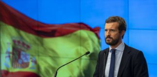 Casado, ¿nuevo título de patrón de barco o camisa vieja?