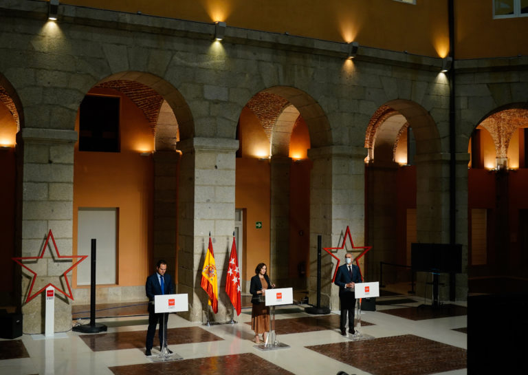 ¡¡¡XENÓFOBOS!!!