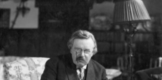 ¿Existe la crítica literaria en España?