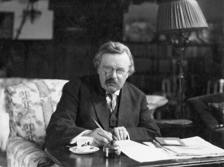 ¿Existe la crítica literaria en España?