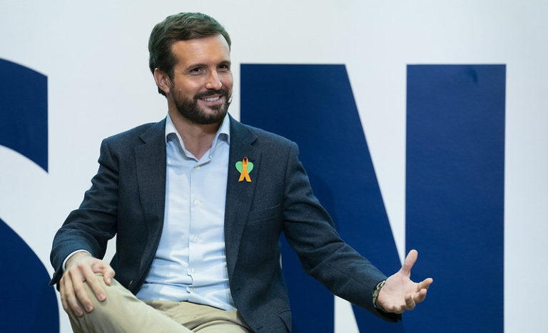 ¡Mamááá que Sánchez no me coge el teléfono!