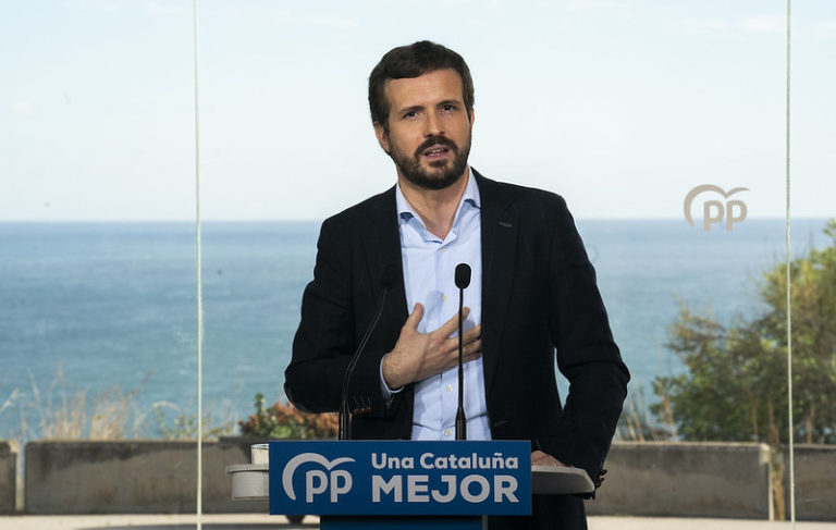Casado se extingue: mentiras, sandeces y falta de discurso