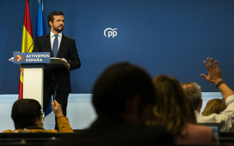 Casado está salvando el cuello por el coronavirus