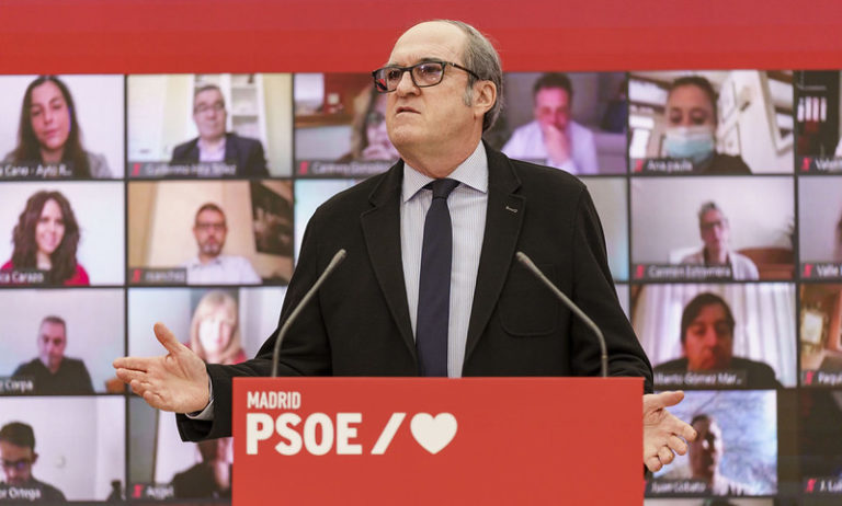 Oportunidad para Sánchez de hacer limpia en el PSOE de Madrid