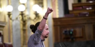 El Gobierno pierde al mesías de la política