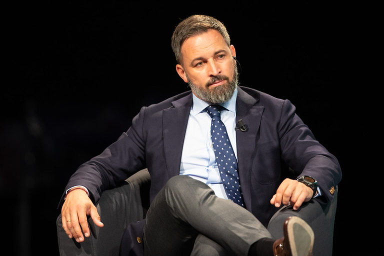 ¡Santi salvará España!