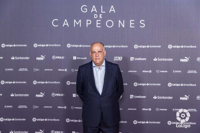Tebas adultera la competición de Liga