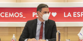 Campaña de Podemos contra Sánchez a causa de su próxima extinción