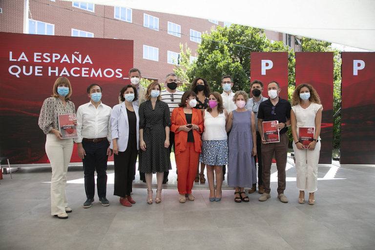 La inexistente polémica feminista en el PSOE