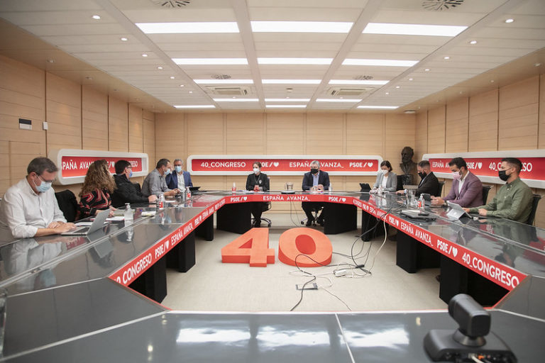 40° Congreso II: Cuando los lobbies y los del Instituto Empresa hacen la Ponencia