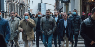 Vox le come los tobillos al PP y no por la pelea interna