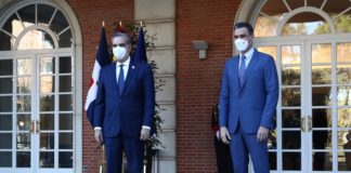 El presidente del Gobierno español felicita a Luis Abinader por la gestión sanitaria y el Plan de Vacunación en República Dominicana Luis Abinader