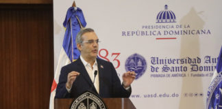 Luis Abinader invertirá sumas millonarias con el fin de conseguir que la Universidad del pueblo (UASD) sea el centro del desarrollo de la Republica Dominicana Abinader