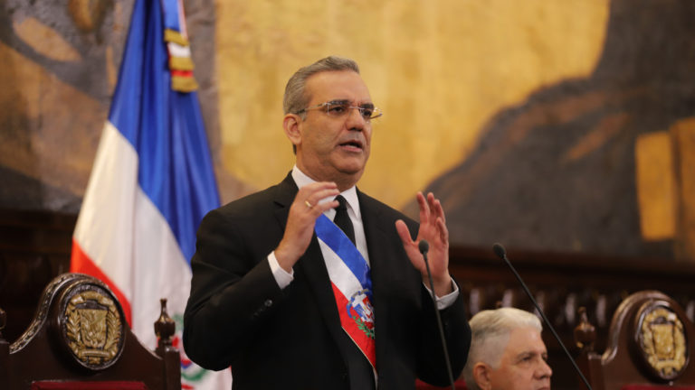 Luis Abinader: Comprometido con erradicar la violencia de género en la República Dominicana