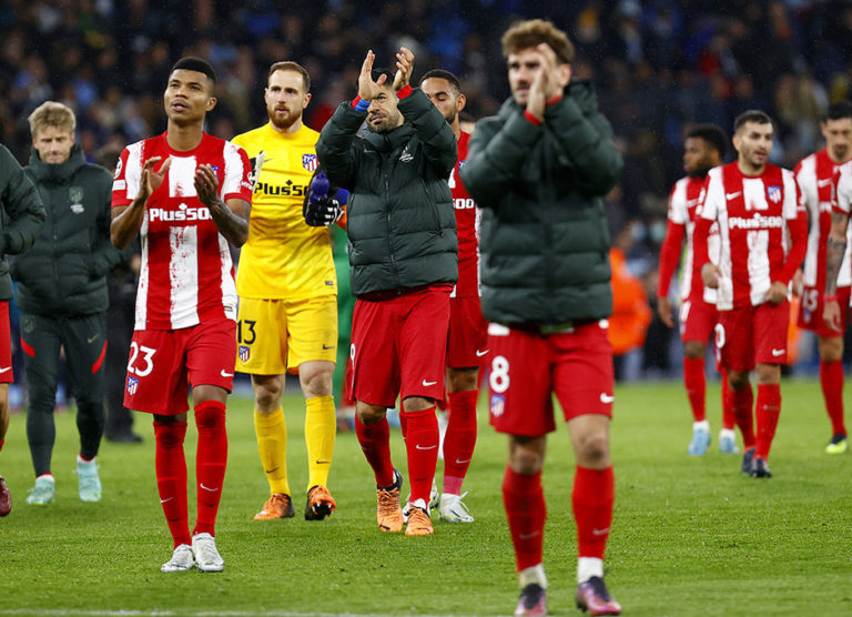 Simeone fue demasiado ofensivo en Manchester