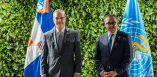 El director general de la OMS, Tedros Adhanom Ghebreyesus, elogia al presidente Luis Abinader por la gestión de la pandemia en República Dominicana