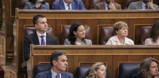 Todo el mundo se pregunta: “¿Quién asesora a Sánchez?”