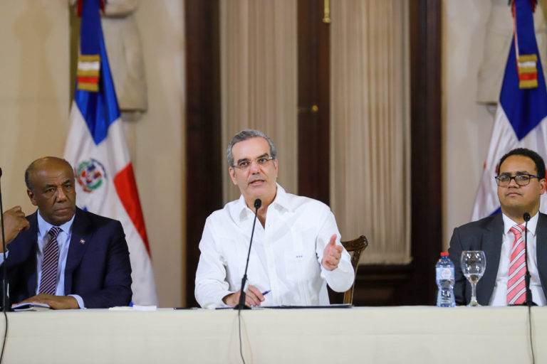 Construir una cultura transparente en la República Dominicana es prioridad del presidente Abinader