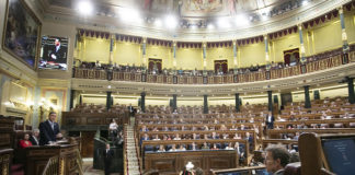 Iros de vacaciones que falta está haciendo… y descansamos los demás