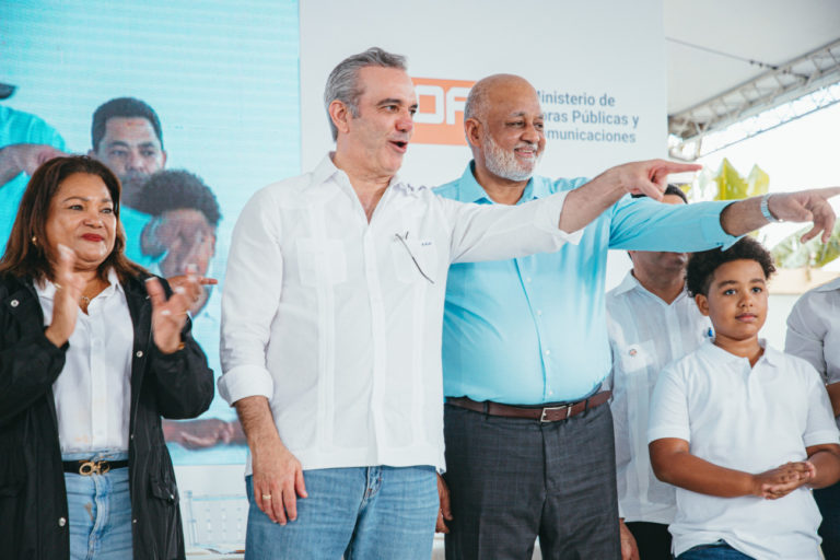 Abinader construye la base de un futuro sostenible para la República Dominicana