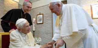 La extraña guerra en la prensa católica española