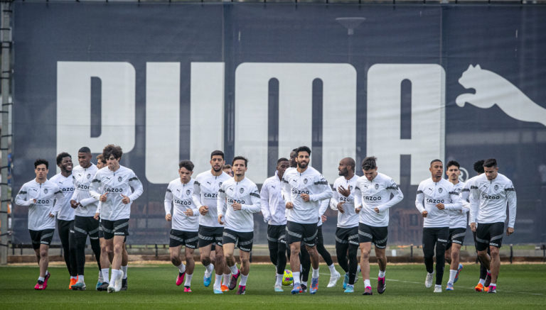 Solidaridad rojiblanca con la afición valencianista