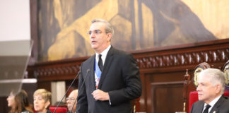 Luis Abinader deja sin efecto las criticas populistas