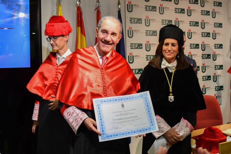 «La educación es el camino al desarrollo, por eso es la apuesta del presidente Abinader»