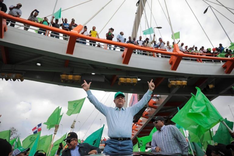 La demagogia de Leonel no faltó ni siquiera en un día significativo como el 1 de mayo