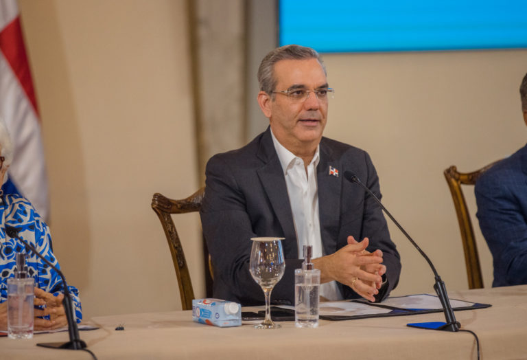 El gobierno de Abinader se mantiene abierto al intercambio de experiencia