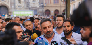 Santiago, se te va la fuerza por la boca y la inteligencia por las posaderas