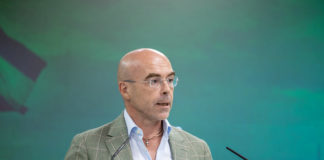 Lo de Vox es raro, raro