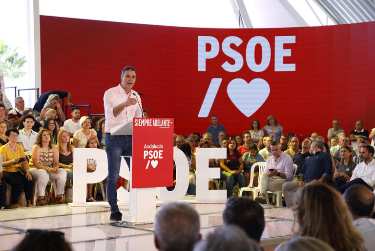 ¿Teme Sánchez a la militancia?
