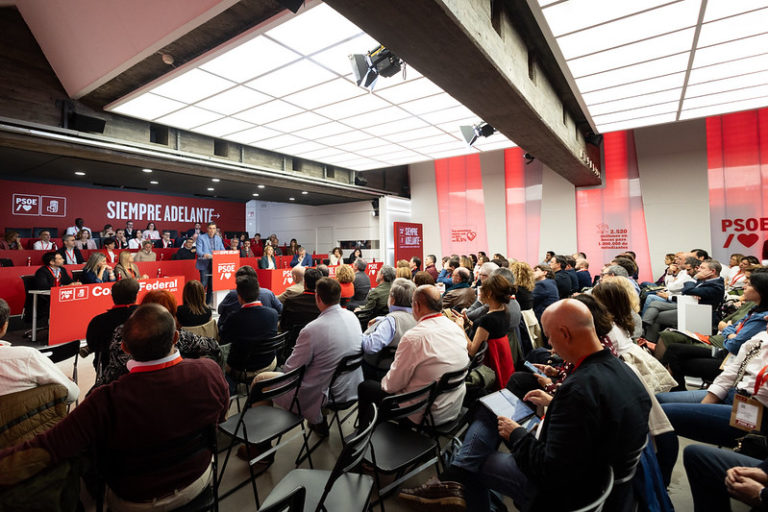Al menos no nos tomen por idiotas, gentes del PSOE