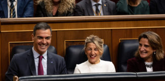 La guerra del Rosario da alas a Sánchez