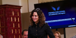 Revocan el CIF de la empresa de Ayuso como prevención del fraude fiscal