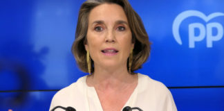 El PP se lanza a salvar a Sánchez