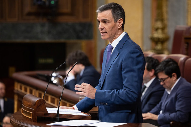 ¿Por qué miente descaradamente en cosas tan evidentes y verificables?