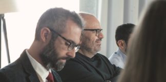 Iglesia e IA: por delante de la clase política